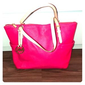 Michael Kors Jet Set tote